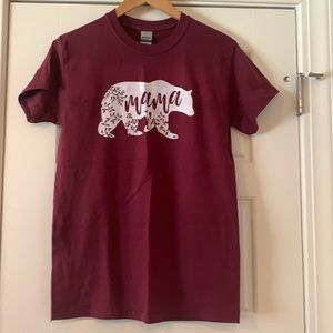 Mama bear tee shirt top by Gildan NEW